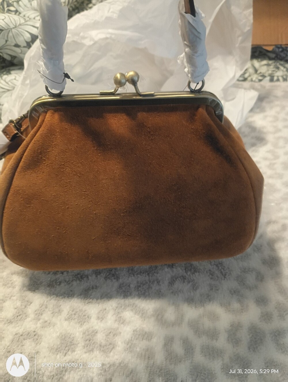 NWT Patricia Nash Suede Annie Kisslock Frame Bag Crossbody Satchel Tan - - Picture 5 of 14